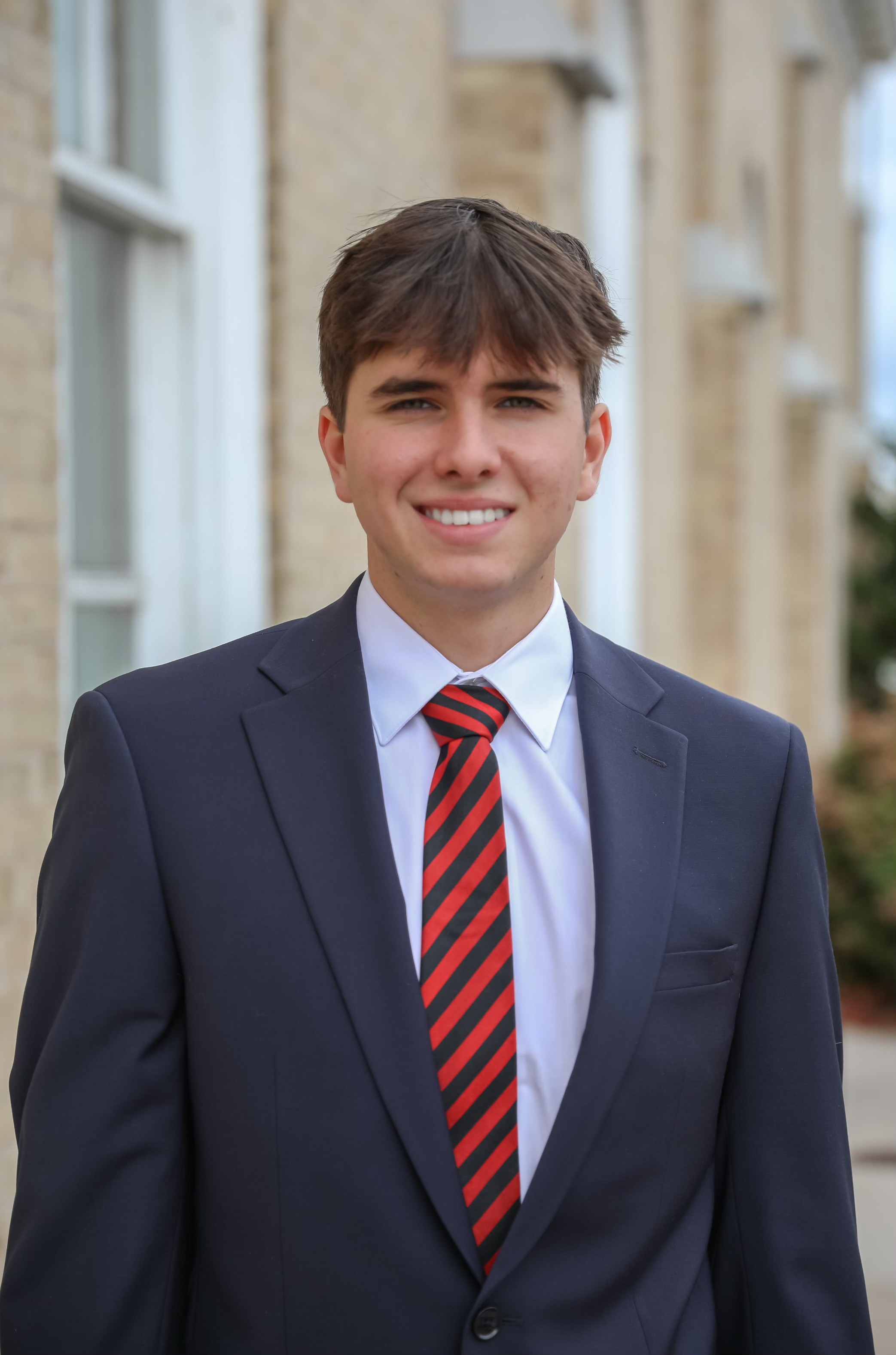 Antoni Lugin headshot